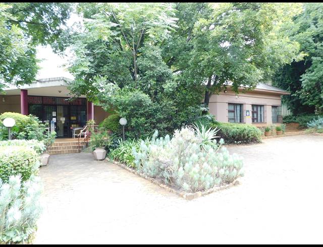 400M² OFFICE FOR SALE IN FERNDALE